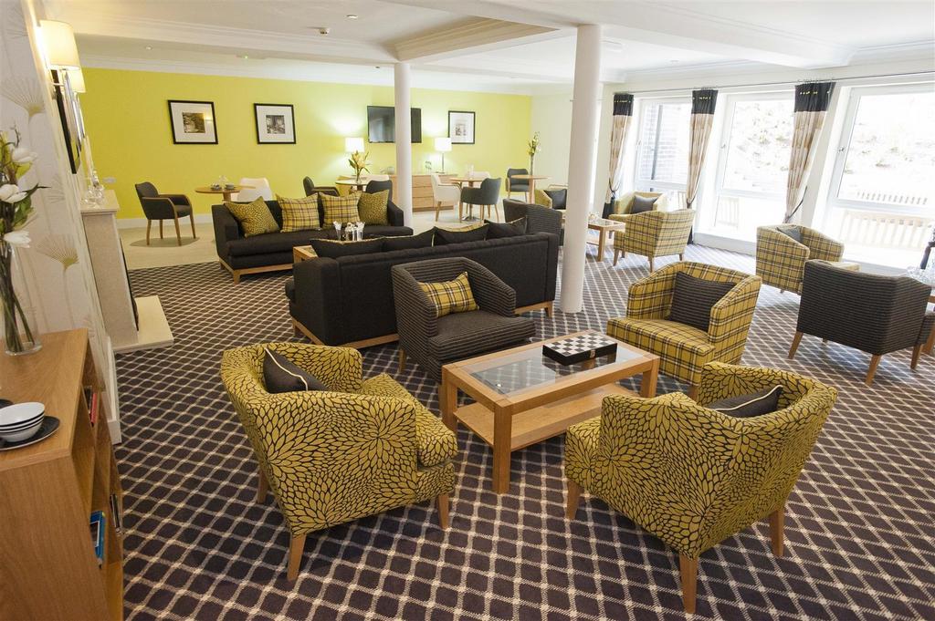 Lounge.jpg