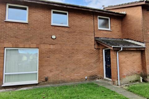 3 bedroom terraced house to rent, Claremont Walk, Gateshead, NE8