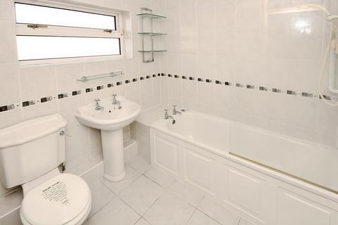 3 bedroom end of terrace house for sale, Scampton Garth, Hull, HU7