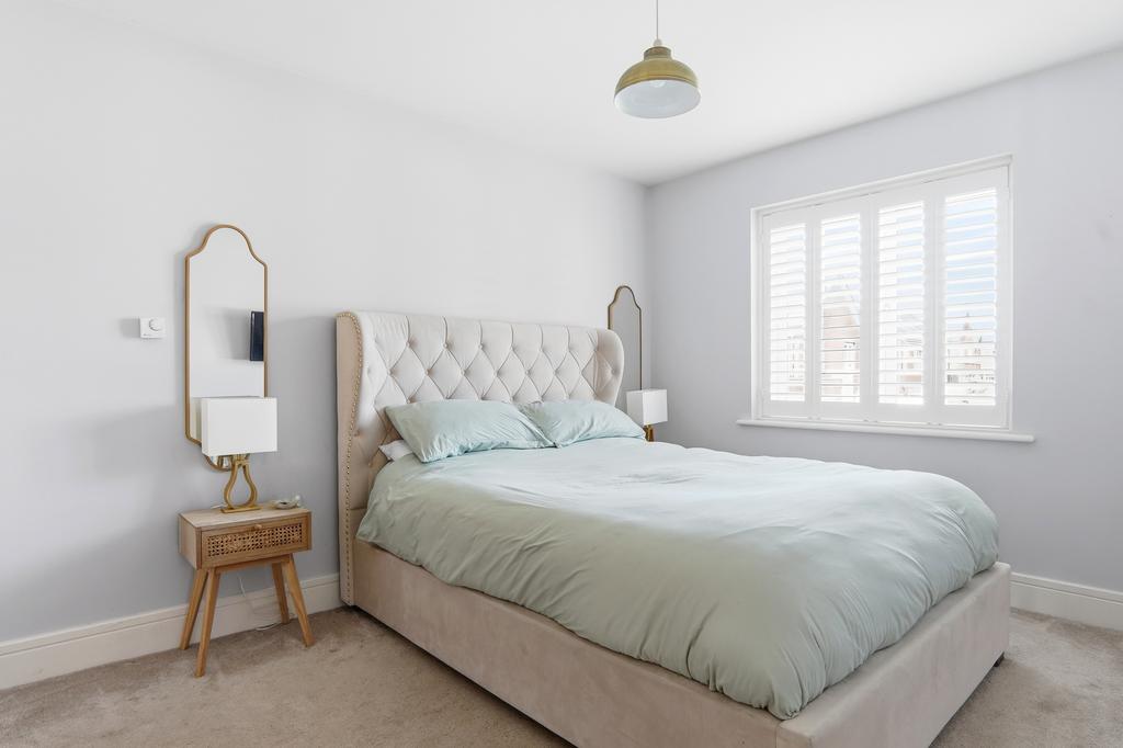 Mayfairmount014
