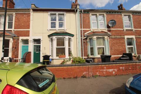 2 bedroom terraced house to rent, Sandbed Road, Bristol BS2
