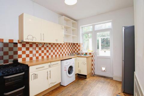 2 bedroom terraced house to rent, Sandbed Road, Bristol BS2