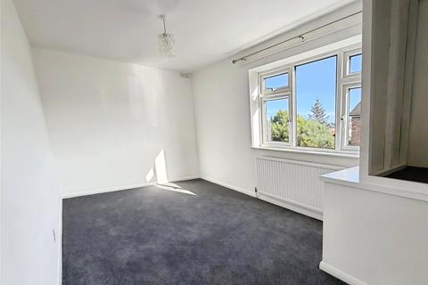 2 bedroom semi-detached house to rent, Kingfisher Road, Aylesford ME20