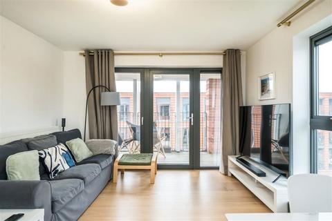 2 bedroom flat for sale, Akerman Road, London SW9