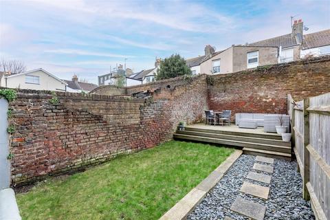 2 bedroom apartment for sale, Clarendon Villas, Hove BN3