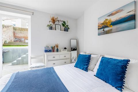 2 bedroom apartment for sale, Clarendon Villas, Hove BN3