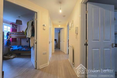 2 bedroom ground floor flat for sale, Malmesbury Park Road, Bournemouth BH8