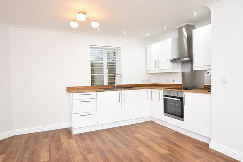 1 bedroom apartment for sale, Pines Close, Wincanton, Somerset, BA9