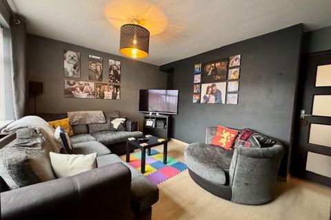 3 bedroom terraced house for sale, Roughey Gardens, Manchester, M22