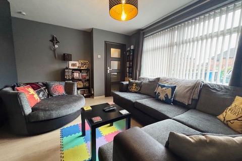 3 bedroom terraced house for sale, Roughey Gardens, Manchester, M22