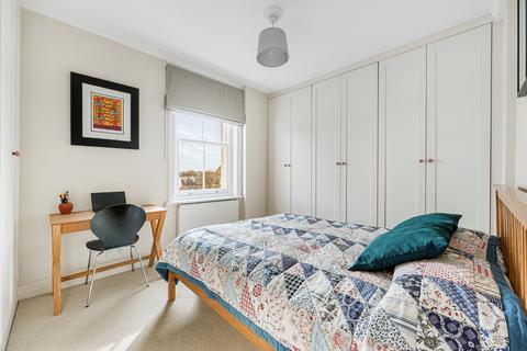 2 bedroom flat for sale, Queens Club Gardens, W14