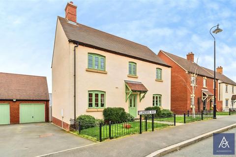 4 bedroom detached house for sale, Flanders Way, Northamptonshire NN13