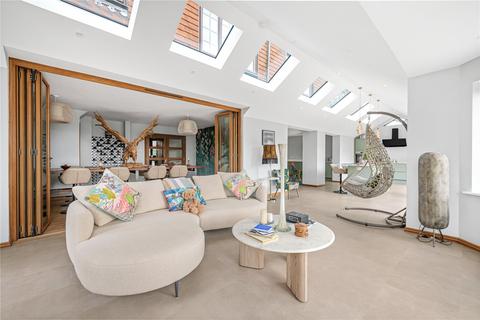 undefined, The Street, Bolney, Haywards Heath, West Sussex, RH17