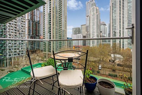 1 bedroom flat for sale, Millharbour, London, E14