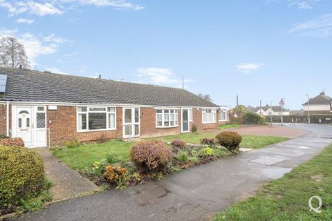 2 bedroom bungalow for sale, Stanhope Avenue, Sittingbourne, Kent, ME10