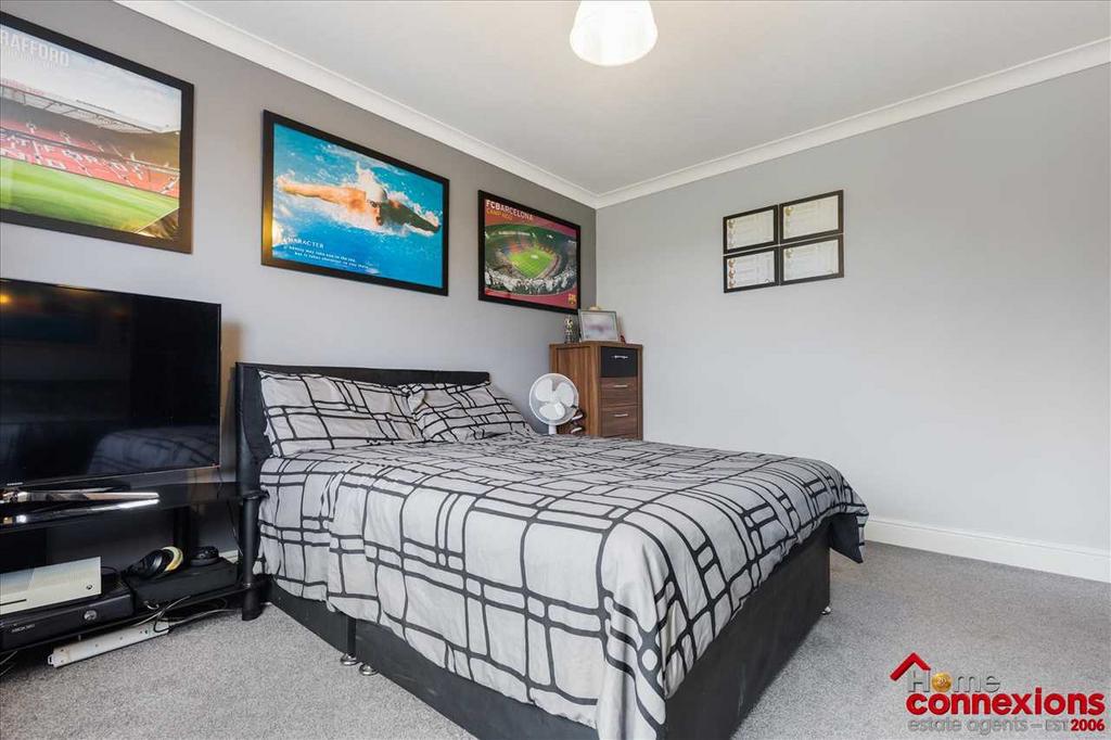 Bedroom Three (2)