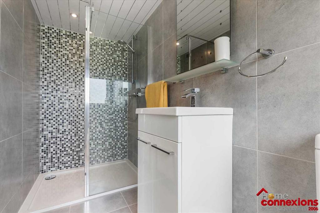 En-Suite (1)