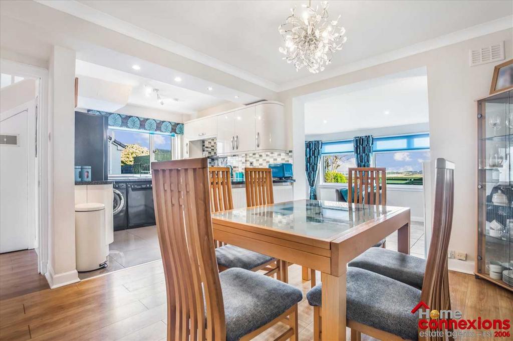 Dining Area (1)