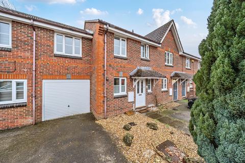 3 bedroom terraced house for sale, Willoughby Close, Bedfordshire LU6