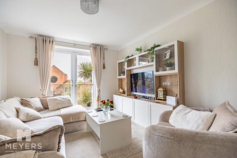 4 bedroom chalet for sale, Valette Road, Bournemouth, BH9 3JB