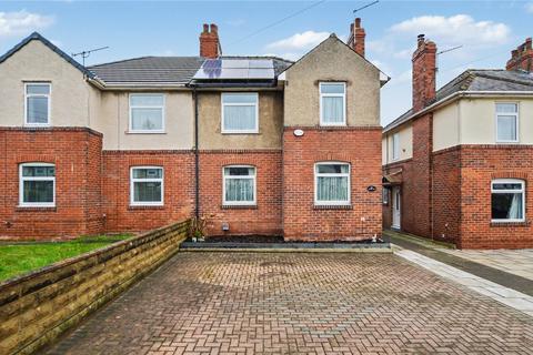 3 bedroom semi-detached house for sale, North Lane, Oulton, Leeds, West Yorkshire