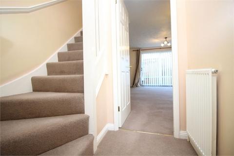 3 bedroom semi-detached house to rent, Rosemullion Avenue, Tattenhoe