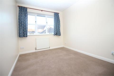 3 bedroom semi-detached house to rent, Rosemullion Avenue, Tattenhoe