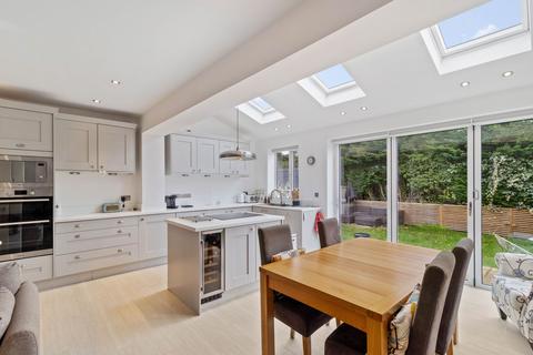 3 bedroom semi-detached house for sale, Georges Crescent, Grappenhall, WA4