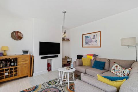 3 bedroom semi-detached house for sale, Georges Crescent, Grappenhall, WA4