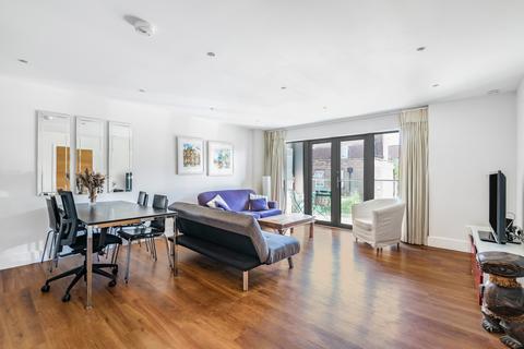 2 bedroom flat to rent, 100 George Row, London, SE16
