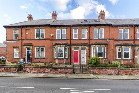 3 bedroom terraced house to rent, Lansdowne Gardens, Newcastle upon Tyne