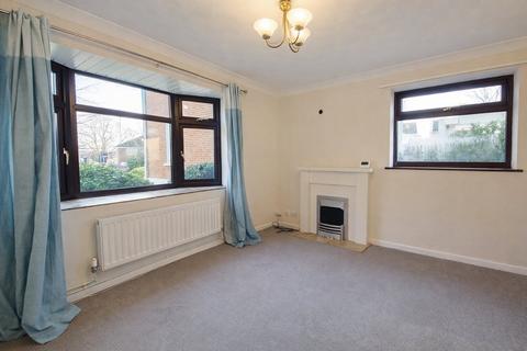 undefined, Hamlin Court