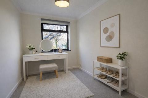 2 bedroom flat for sale, Hamlin Court