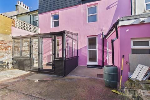 4 bedroom terraced house for sale, Mercatoria, St Leonards, Hastings