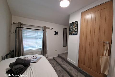 1 bedroom apartment to rent, Cooper Street, St. Helens, WA10