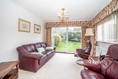 3 bedroom detached house for sale, Bartel Close, Leverstock Green, Hertfordshire, HP3 8LX