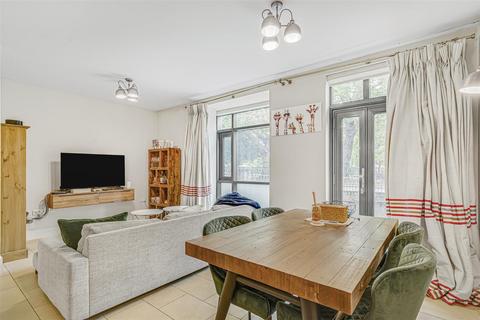 2 bedroom flat for sale, Putney Bridge Road, Putney