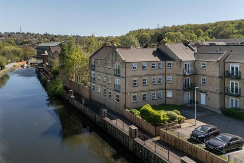 2 bedroom flat for sale, Narrowboat Wharf, Rodley LS13