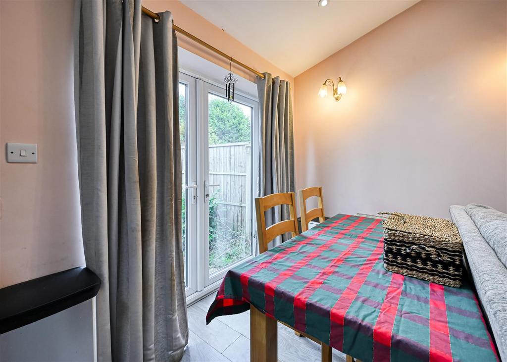 129 Hilston Avenue-07.jpg