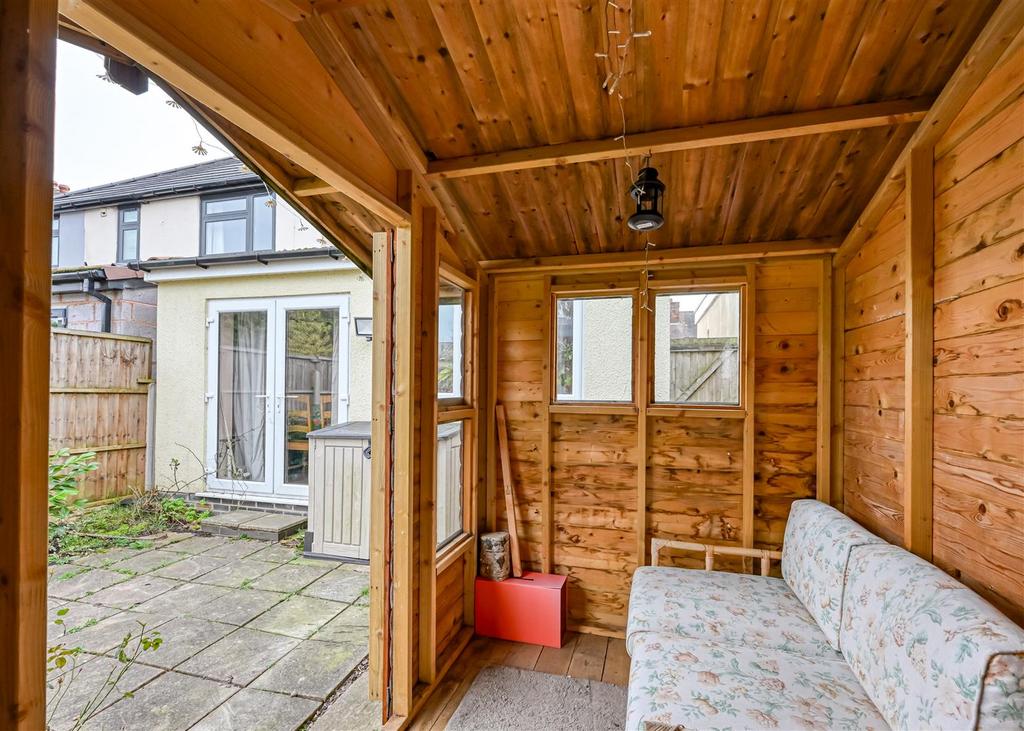 129 Hilston Avenue-02.jpg