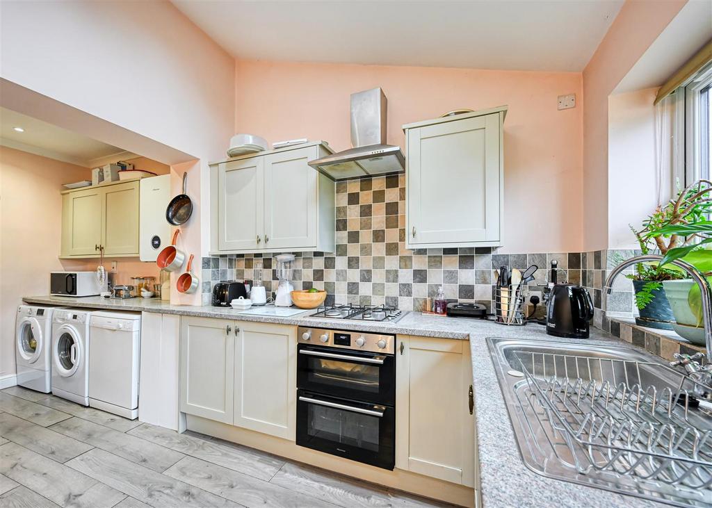 129 Hilston Avenue-08.jpg