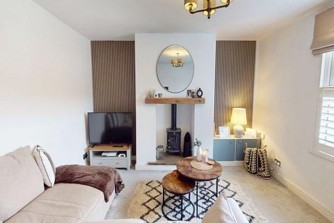 2 bedroom end of terrace house for sale, Church Street, Westhoughton, BL5