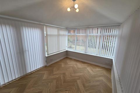 3 bedroom detached house to rent, Poets Drive, Pelton Fell, Chester Le Street