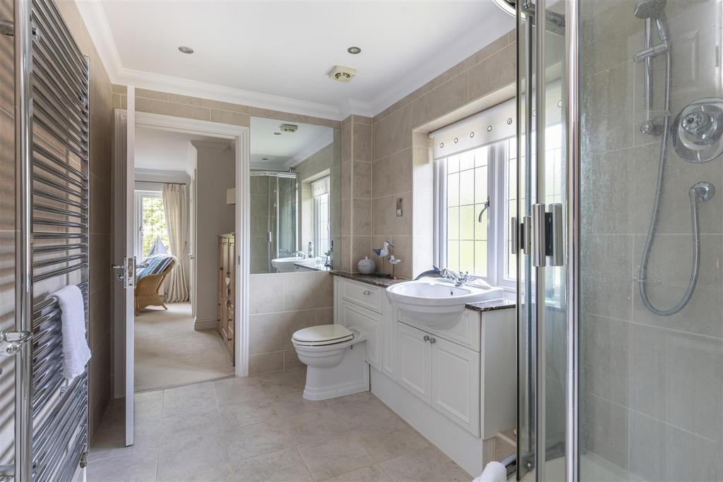 Victoria House The Covert, Ascot,  SL5 9 JS-80.JPG