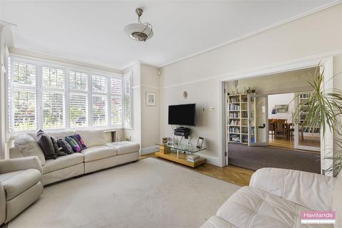 4 bedroom detached house for sale, Branscombe Gardens, Winchmore Hill, N21