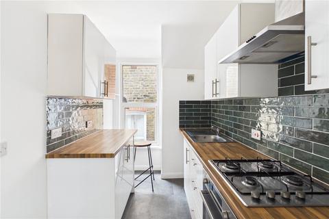 3 bedroom apartment for sale, Gleneagle Road, London, SW16