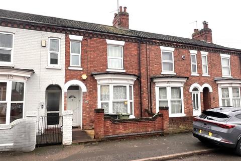 3 bedroom terraced house to rent, Mill Road, Northamptonshire NN8