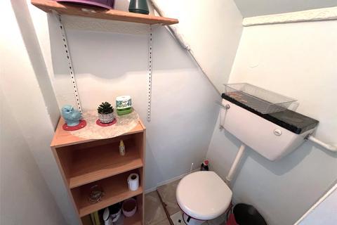 3 bedroom terraced house to rent, Mill Road, Northamptonshire NN8