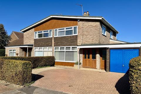 undefined, Lyndhurst Close, Milton
