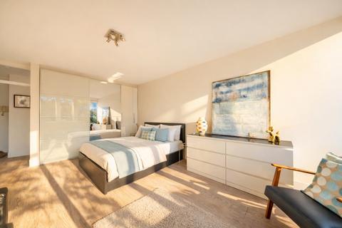 undefined, Kensington Park Road, Notting Hill, London W11